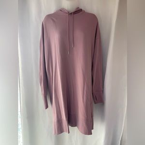 Eddie Bauer sweatshirt dress with thumb holes